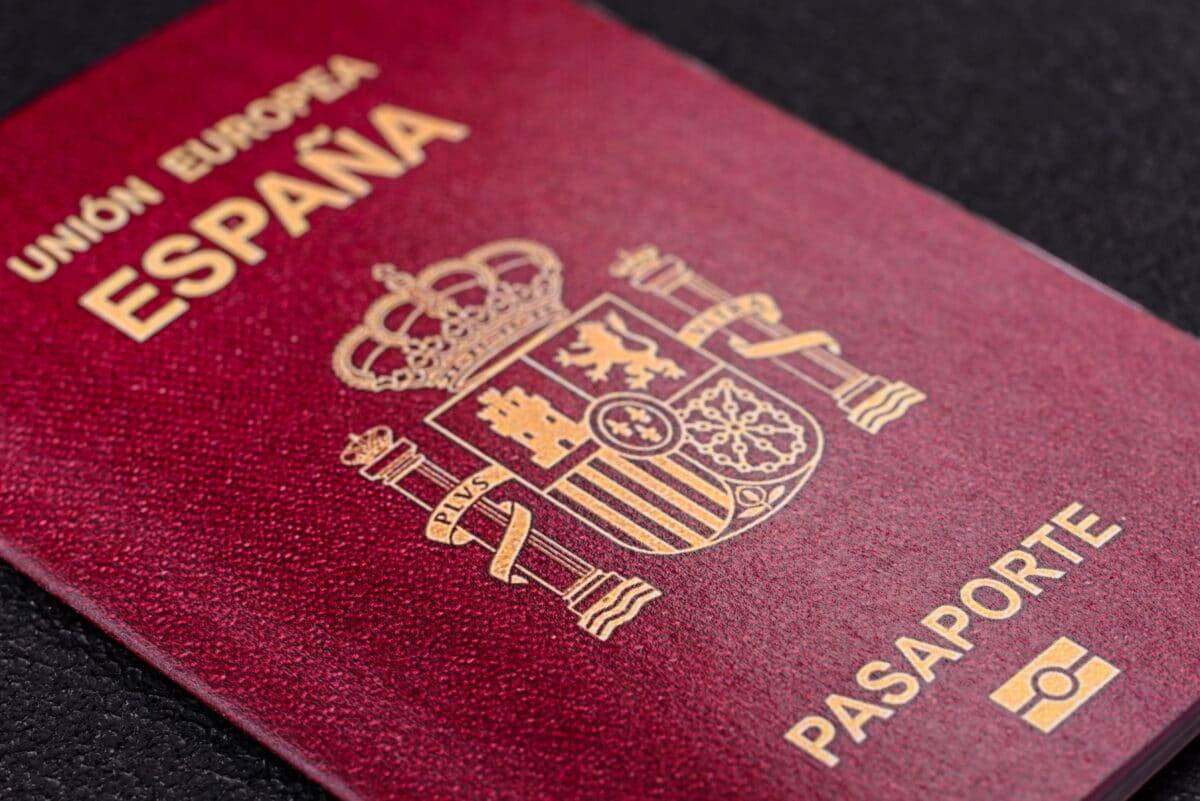 get spanish citizenship